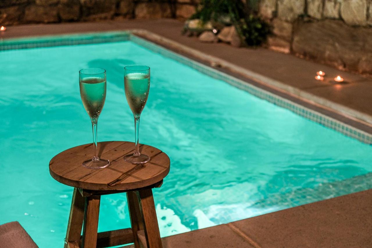 El Forn De Freixenet Con Servicios De Un Hotel Lleida Exterior foto
